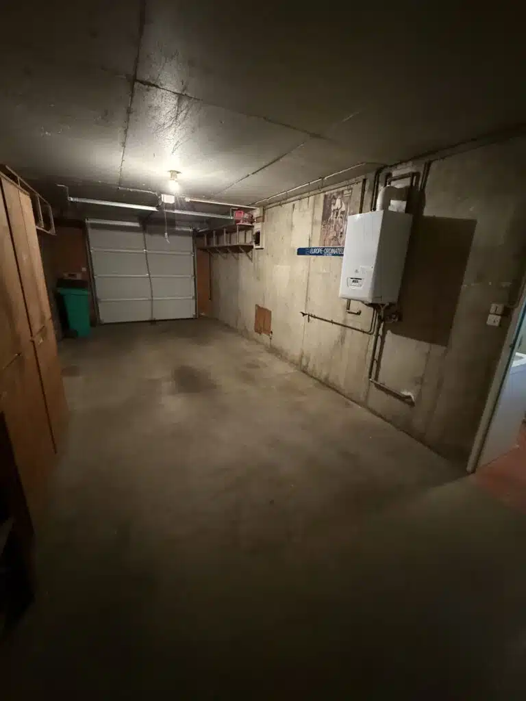 garage vide
