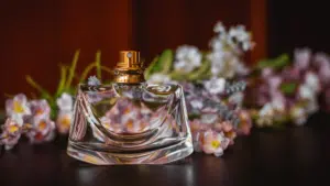 bouteille vide de parfum