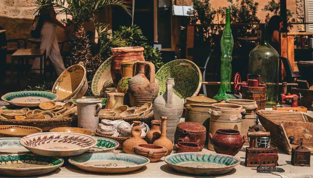 brocante objets anciens